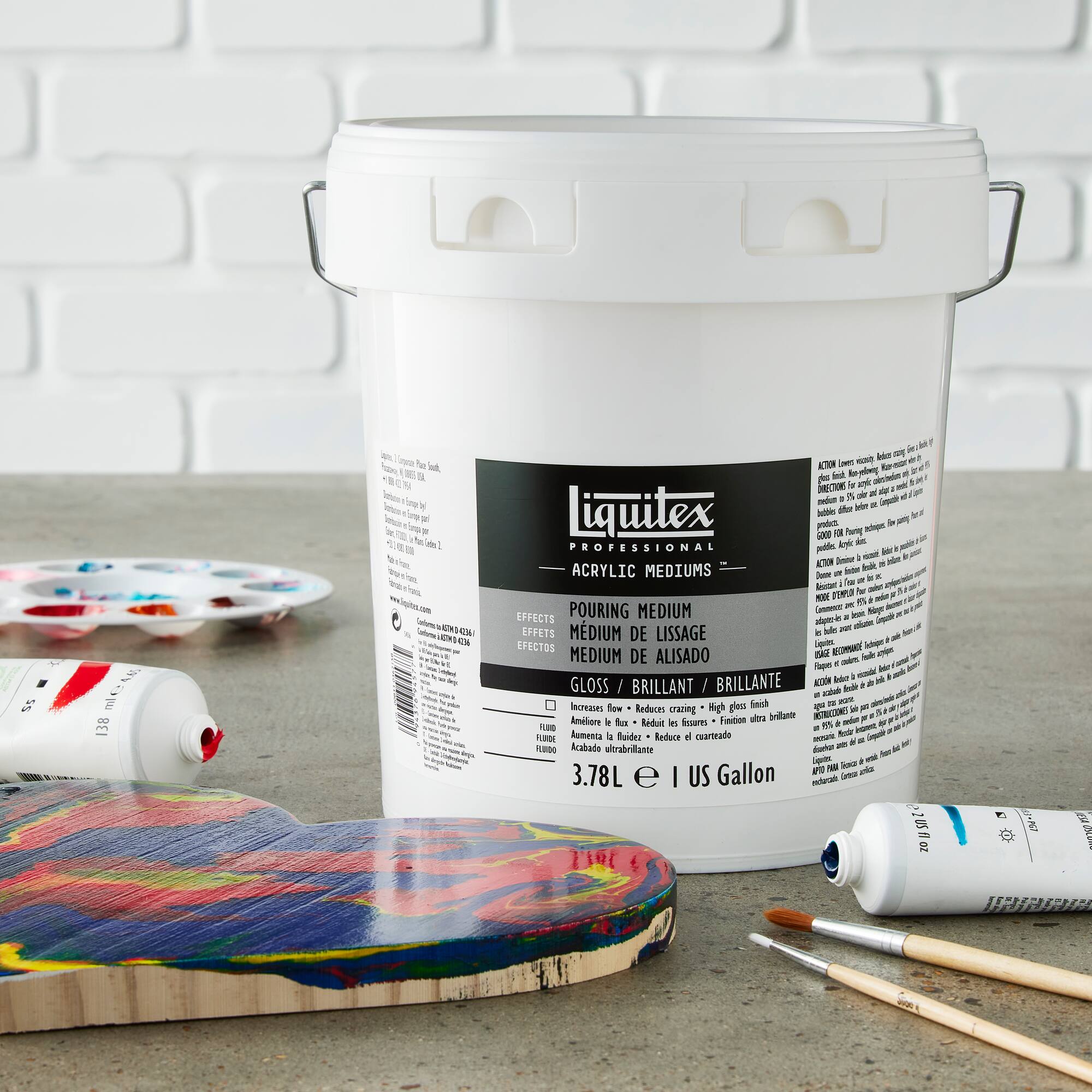 Liquitex® Acrylic Mediums Pouring Medium